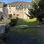 Aux Globe-trotters 2* Murat (Cantal)