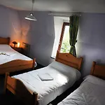 Aux Globe-trotters Hotel 2*