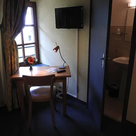 Aux Globe-trotters Hotell