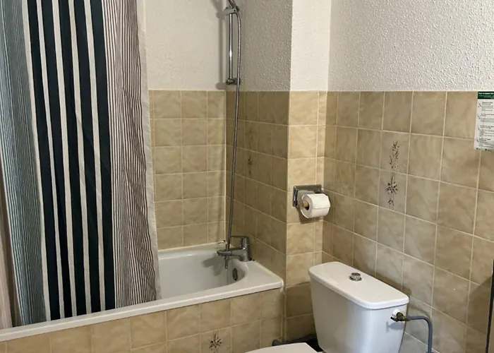 Aux Globe-trotters Отель Мюра