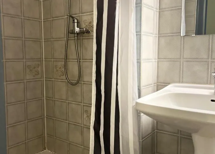 Aux Globe-trotters Отель Мюра